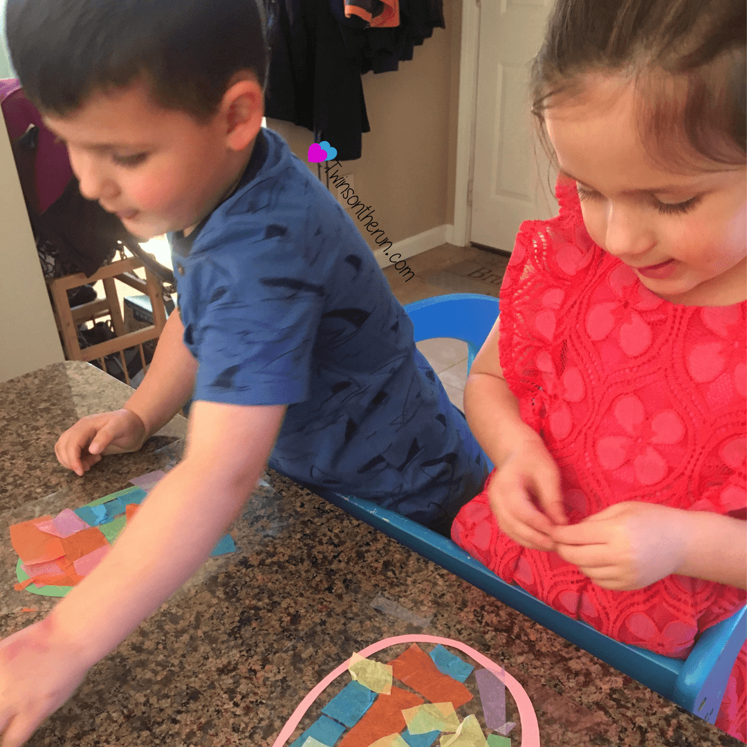 books-crafts-easy-mosaic-easter-art-twins-on-the-run